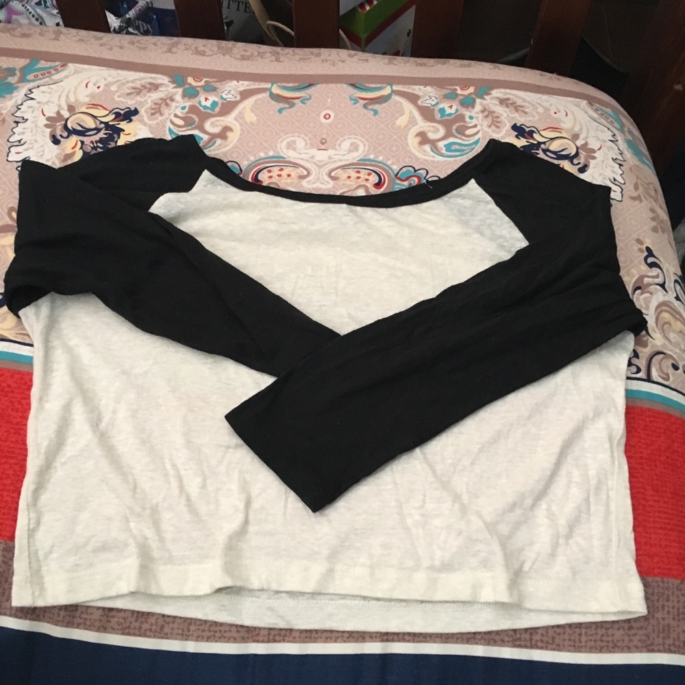 Forever 21 Cropped Baseball Tee